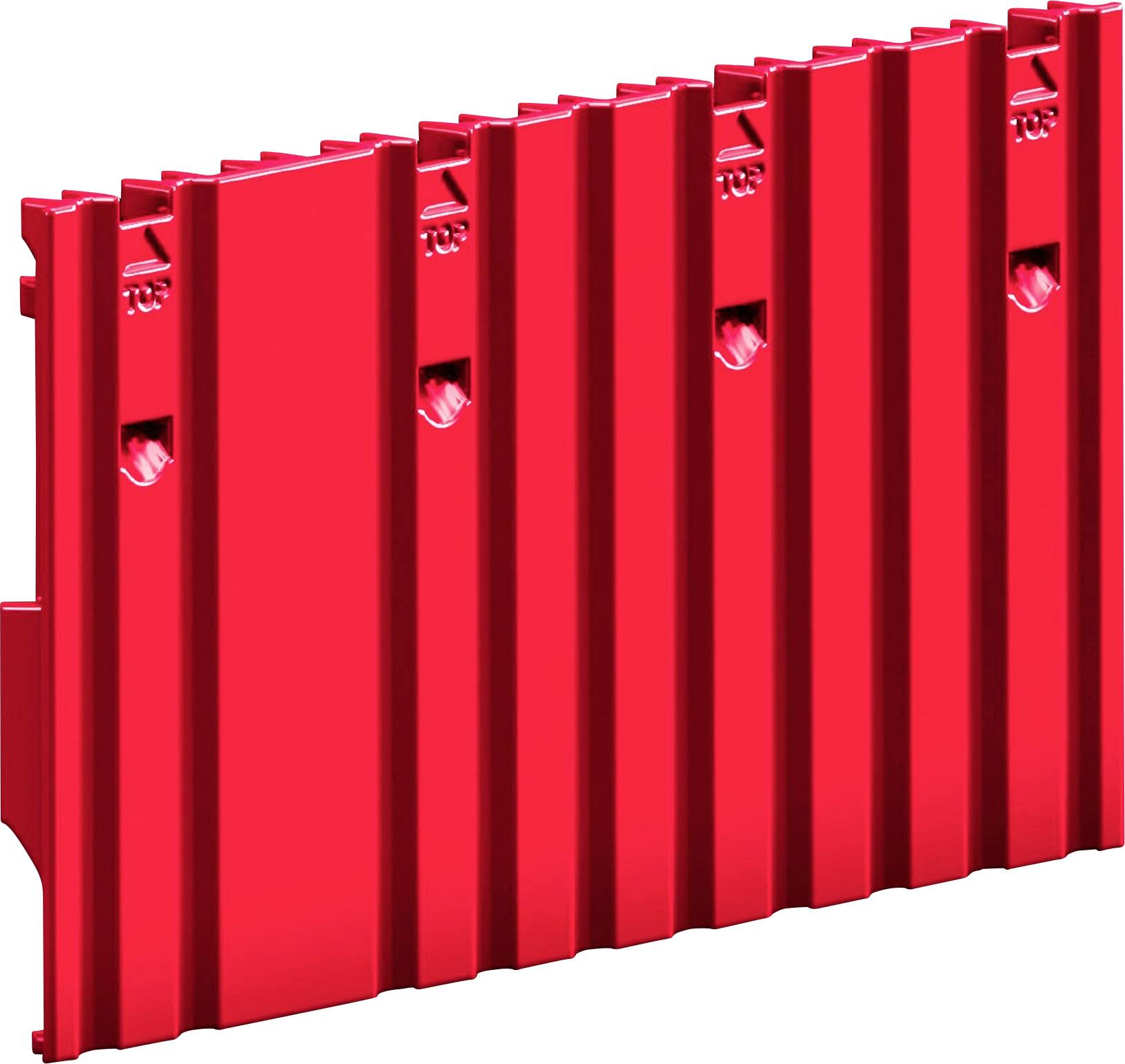 Un panneau en plastique rouge, nervuré, aux bords imbriqués, probablement utilisé à des fins d'assemblage modulaire ou de construction.
