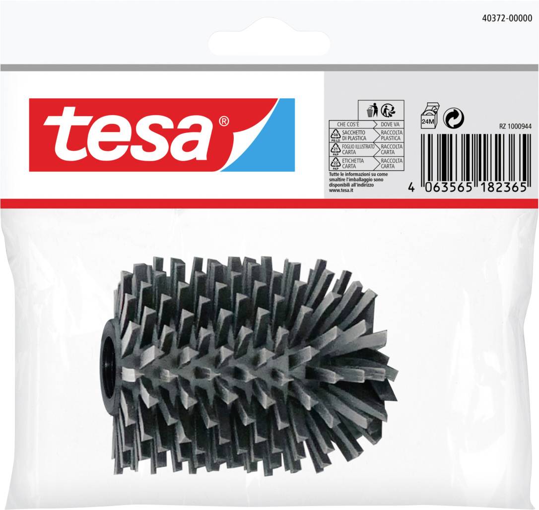 Das Bild zeigt eine Verpackung für ein Werkzeug der Marke tesa mit einer Bürsten-Aufsatzreinigung, das für Reinigungs- oder Oberflächenvorbereitungsaufgaben entwickelt wurde.