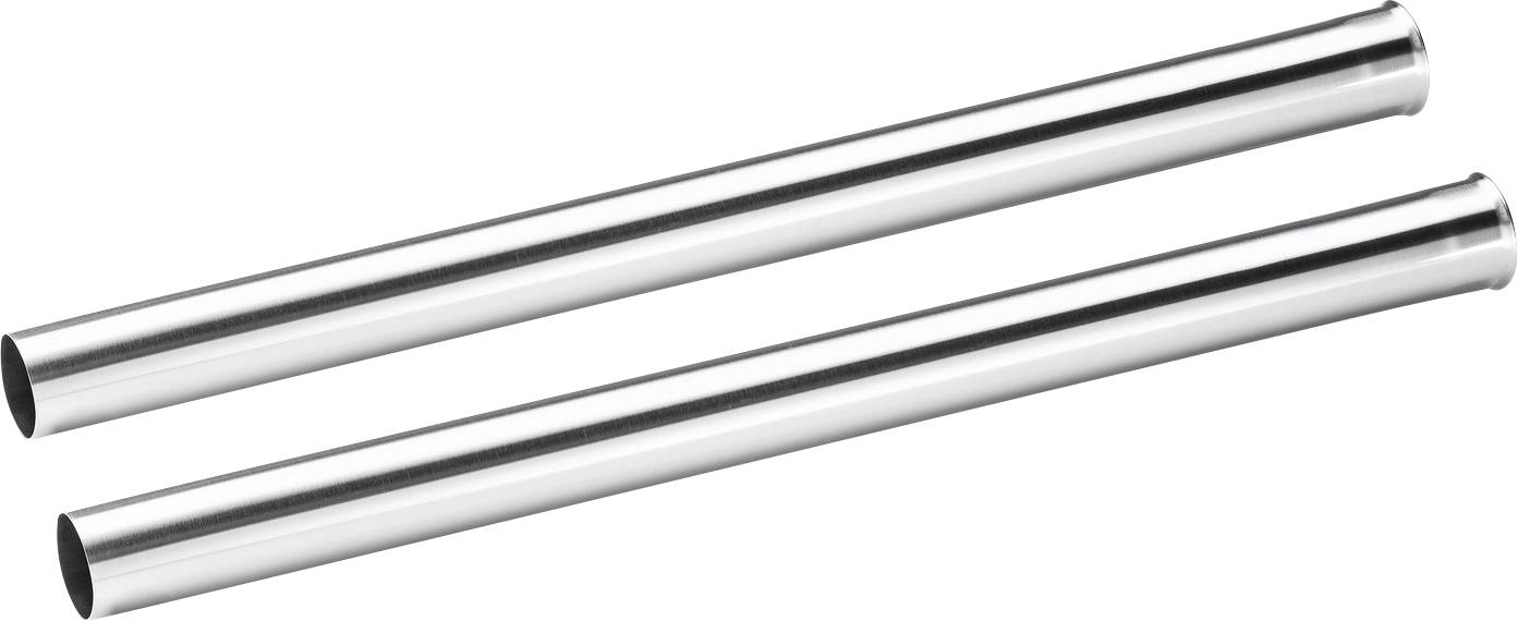 Deux pailles en métal argenté allongées parallèlement sur un fond blanc.