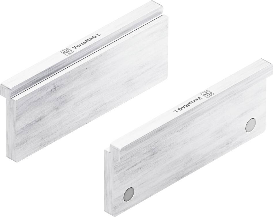 Deux blocs métalliques rectangulaires aux bords arrondis, posés sur un fond blanc, présentant un design minimaliste.