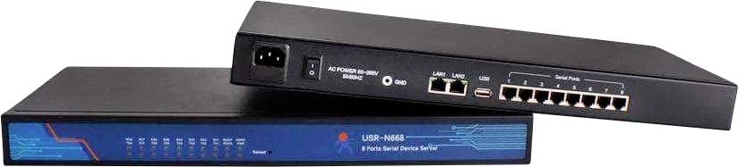 Deux appareils réseau noirs, chacun dotés de plusieurs ports Ethernet et d'indicateurs LED, utilisés pour la gestion des serveurs et la connectivité réseau.