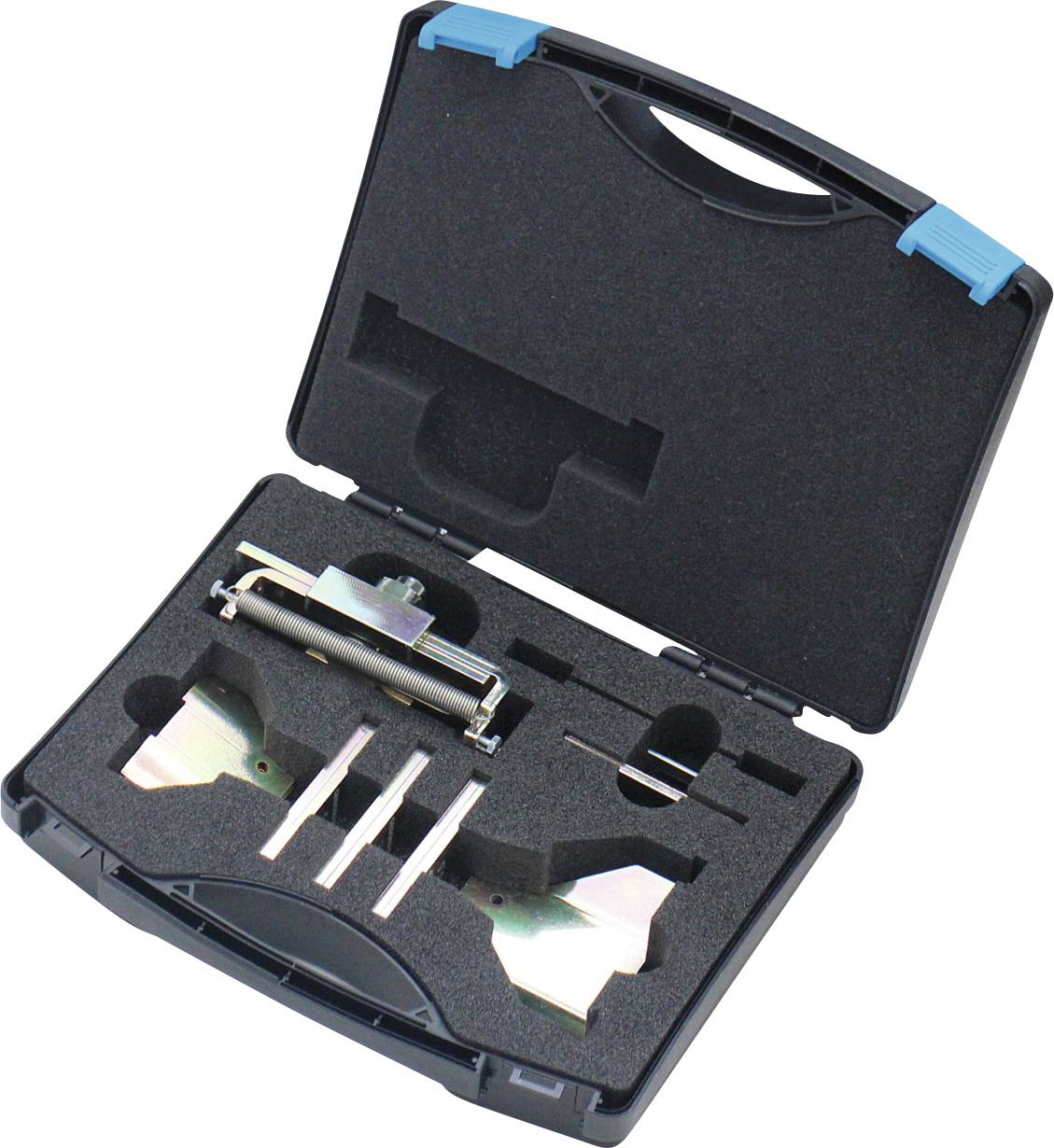 Mallette de transport noire ouverte avec intérieur en mousse, contenant des outils métalliques arrangés à l'intérieur.