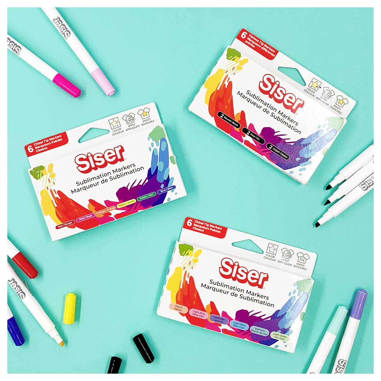 Les packs de 'Siser Sublimation Markers' sur un fond bleu avec des échantillons colorés, indiquant une utilisation pour des projets de tissu ou d'artisanat.