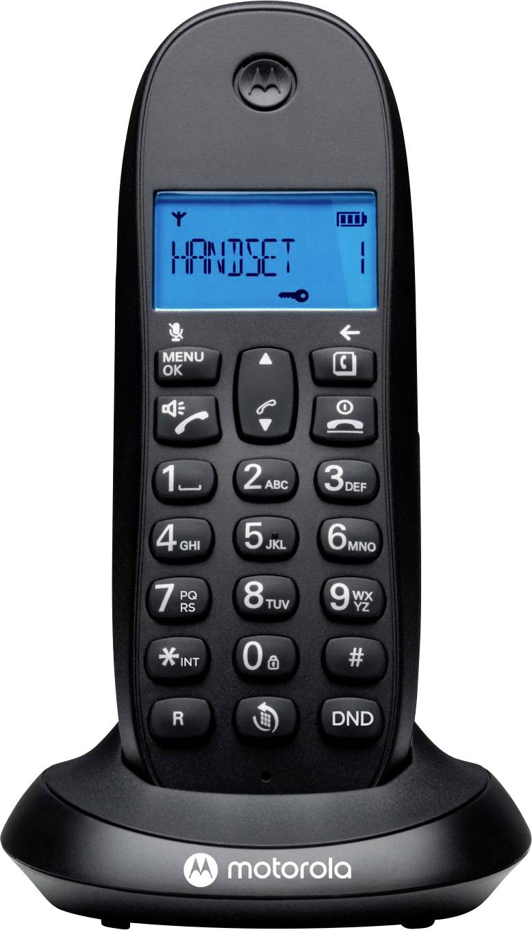 Téléphone sans fil Motorola noir sur sa base de chargement, avec un écran rétroéclairé en bleu affichant « HANDSET » et des boutons de clavier.
