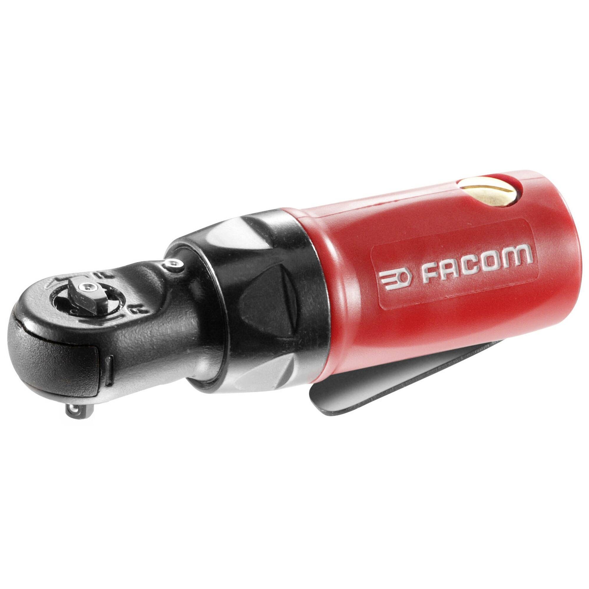 Une clé à cliquet pneumatique Facom rouge et noire avec un design compact, dotée d'une tête permettant d'accéder aux espaces exigus.