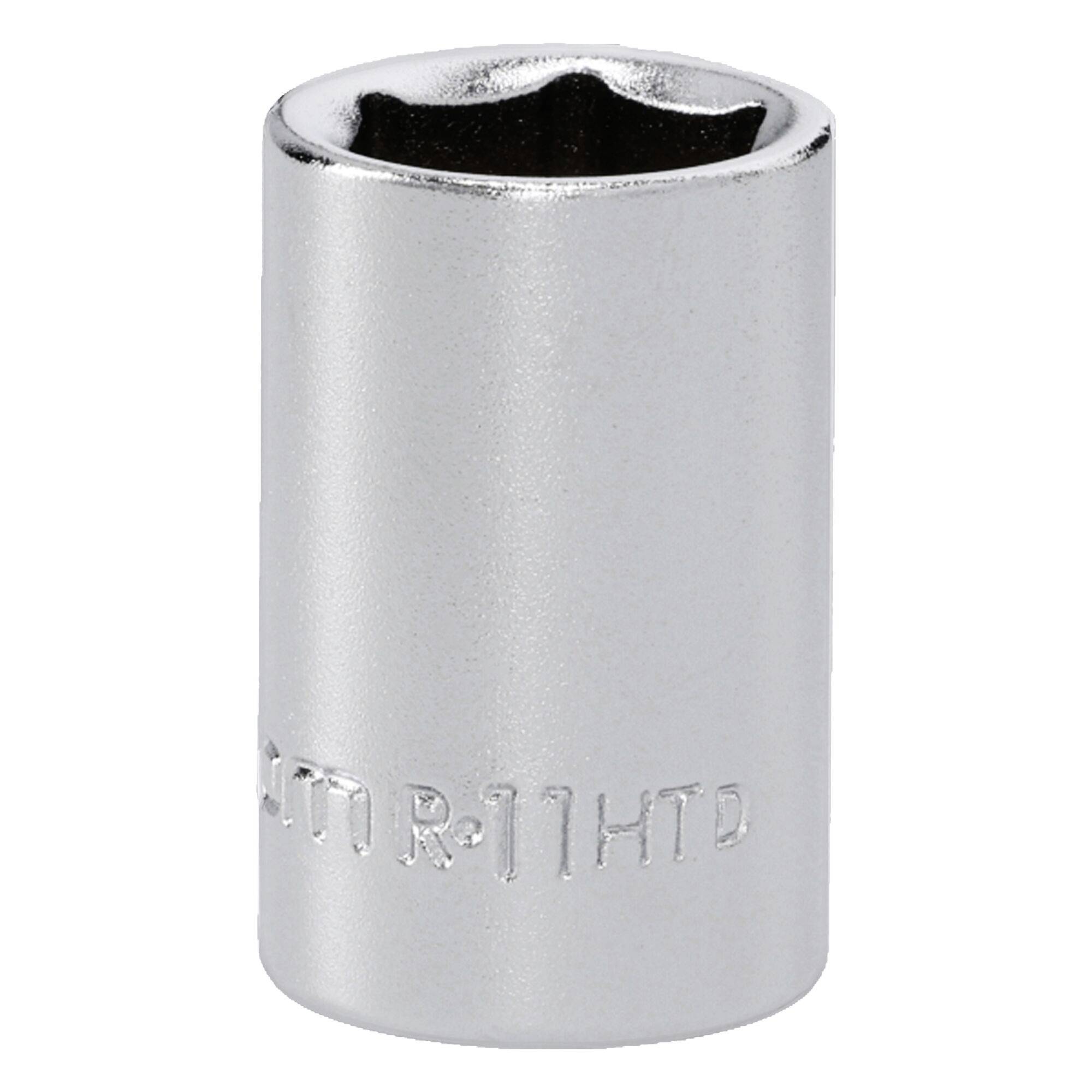 Une tête de clé à douille hexagonale en argent marquée « R11 1HD » utilisée pour serrer ou desserrer les écrous et les boulons.