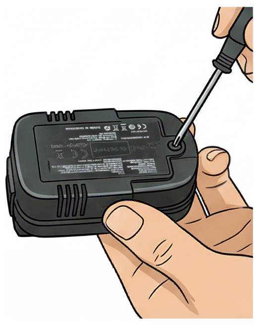 Des mains utilisant un tournevis pour ouvrir l'arrière d'un petit appareil électronique, probablement pour remplacer ou accéder au compartiment de la batterie.