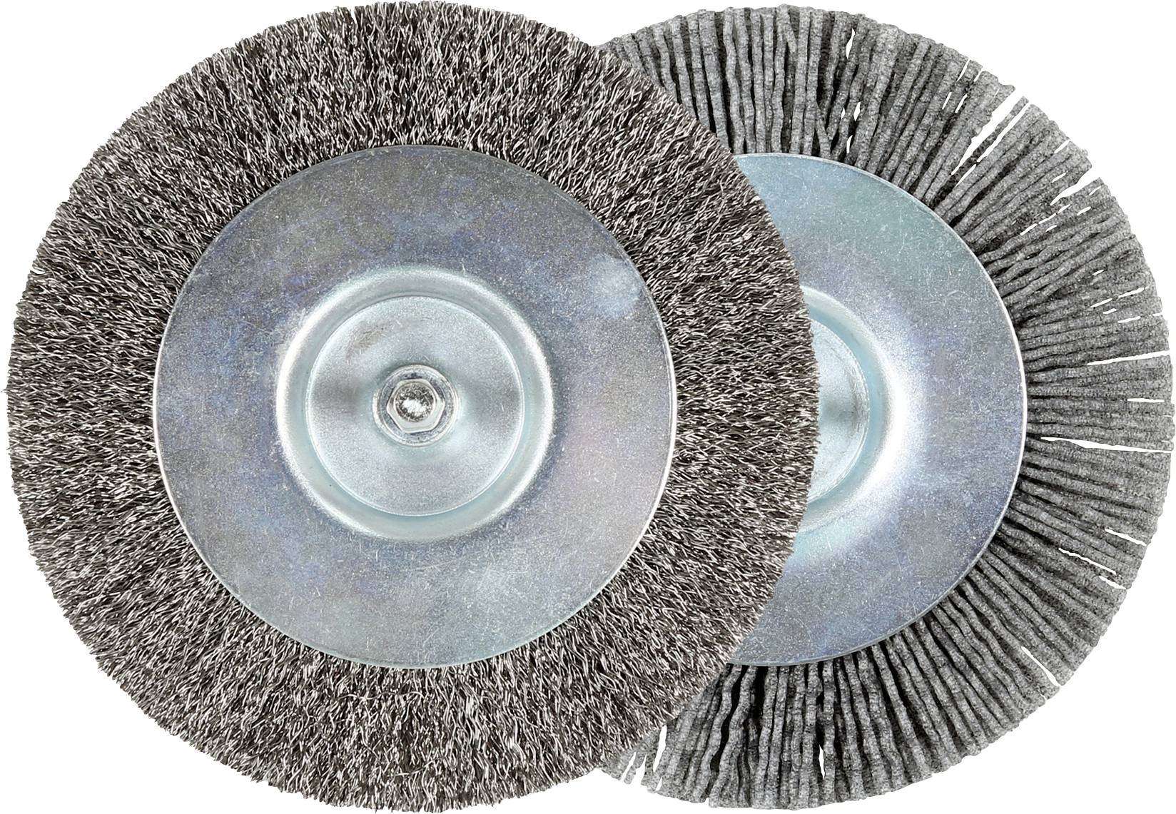 Deux brosses à roues abrasives qui se chevauchent sur un fond blanc, l'une fine et l'autre plus grossière, probablement utilisées pour le nettoyage ou le polissage du métal.