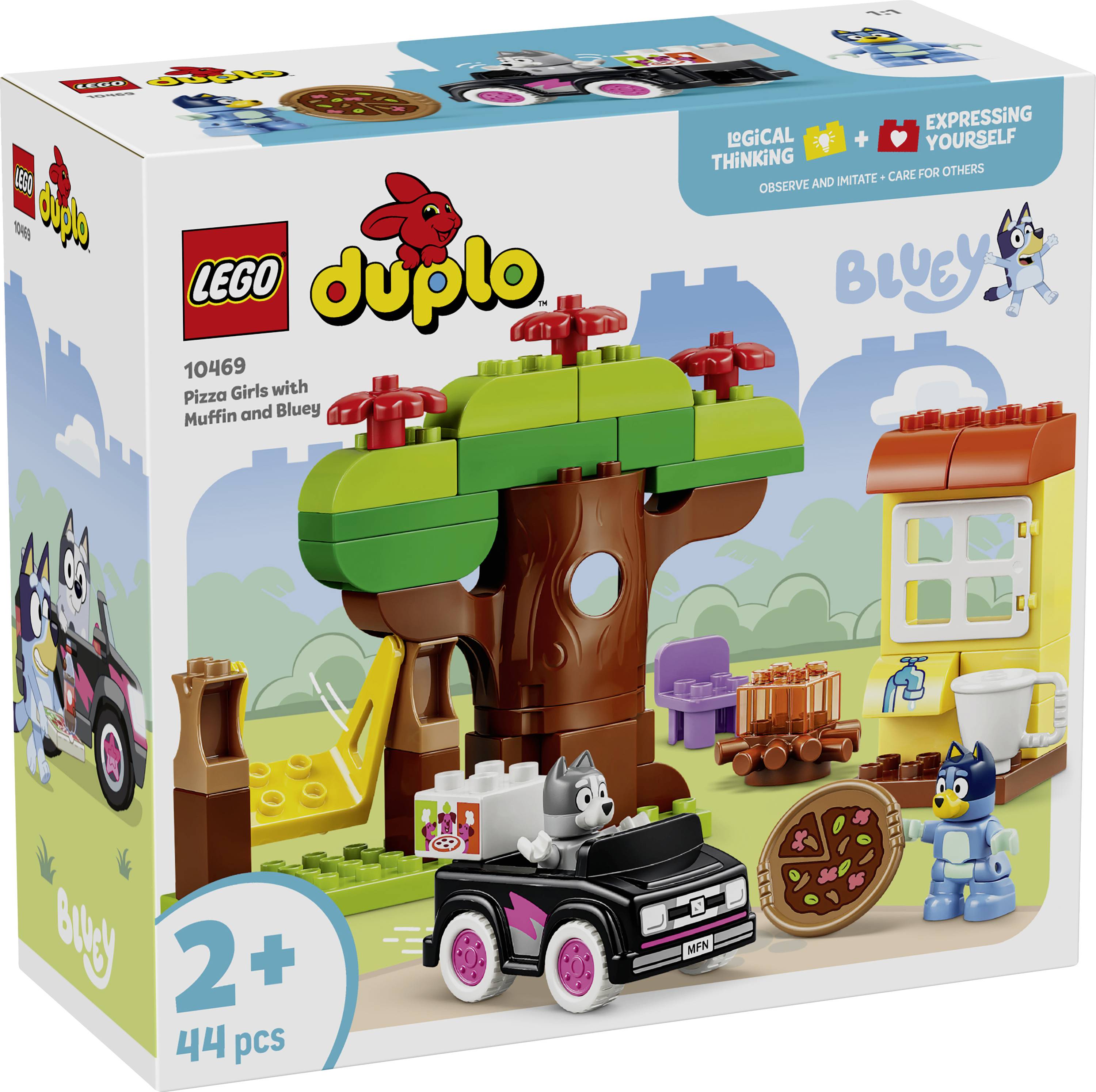 Boîte du set LEGO Duplo « Pizza Girls with Muffin and Bluey » montrant un arbre, un véhicule, une pizza et des personnages de Bluey ; 44 pièces, à partir de 2 ans.