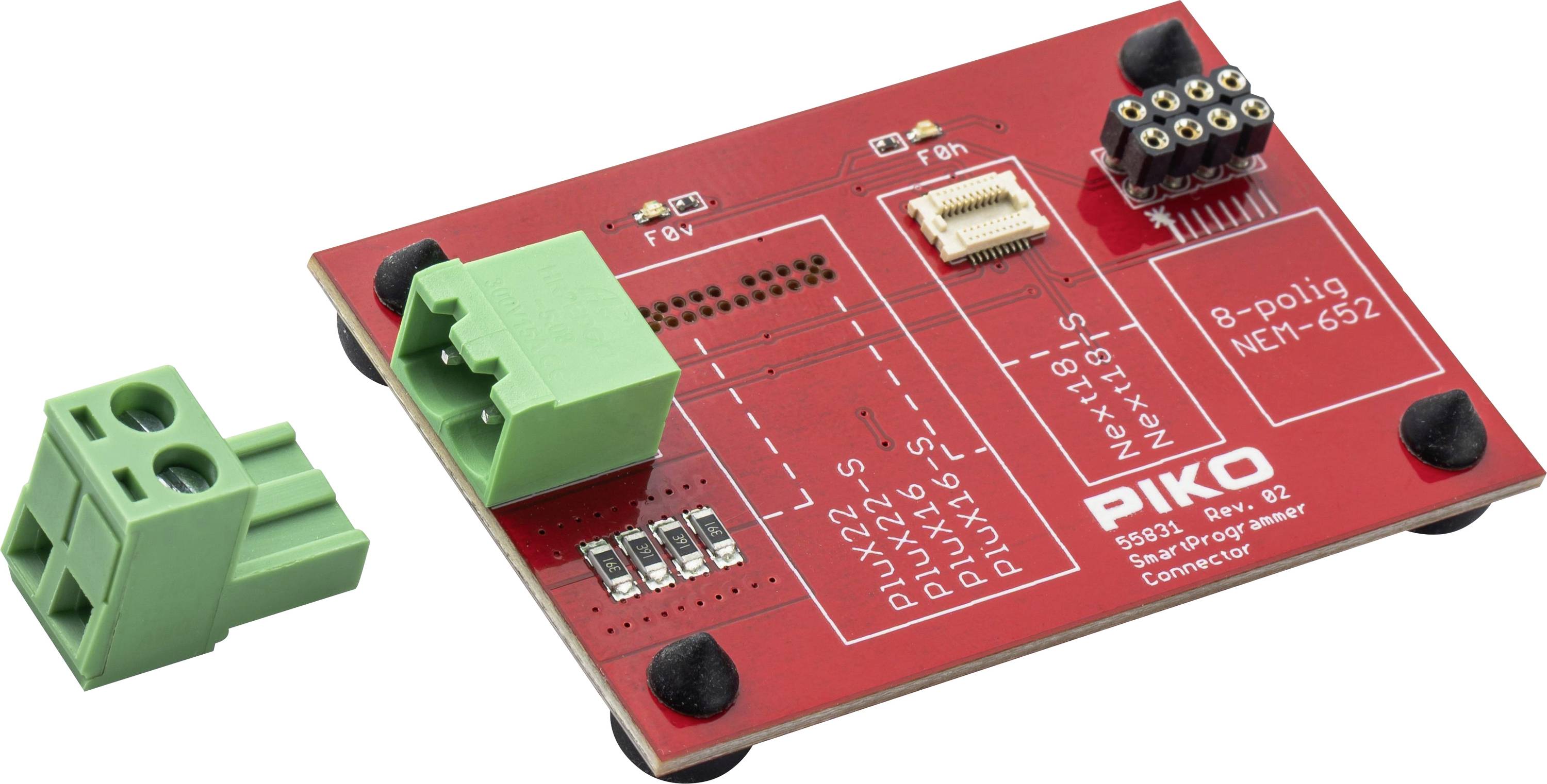 Adaptateur de circuit imprimé rouge avec connecteurs et une fiche terminale verte détachée, étiqueté pour les connexions D-sub et 8-poling.