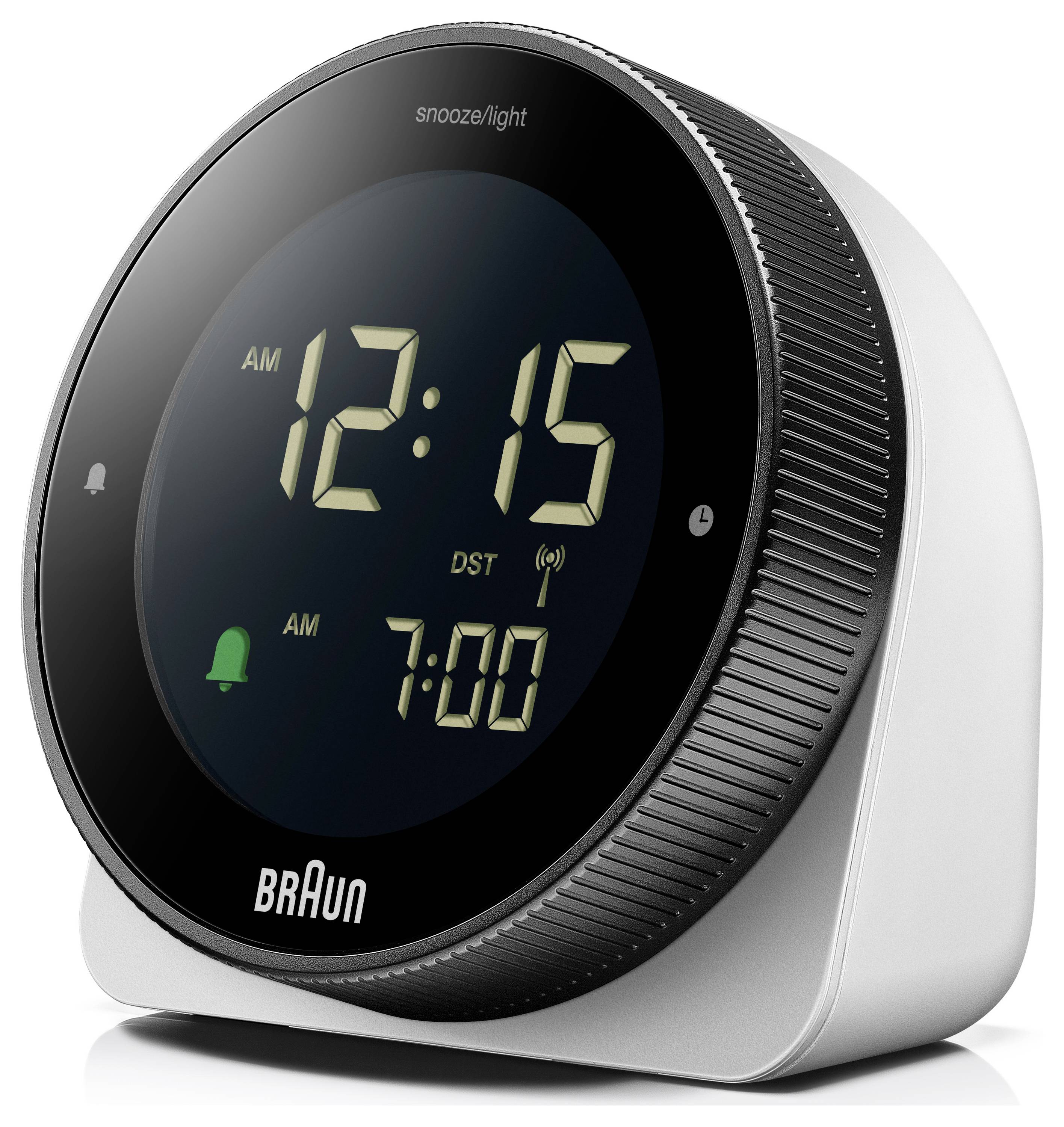 Réveil numérique Braun affichant 12:15 AM et une heure d'alarme de 7:00, avec indicateurs de répétition/lumière et changement d'heure d'été.
