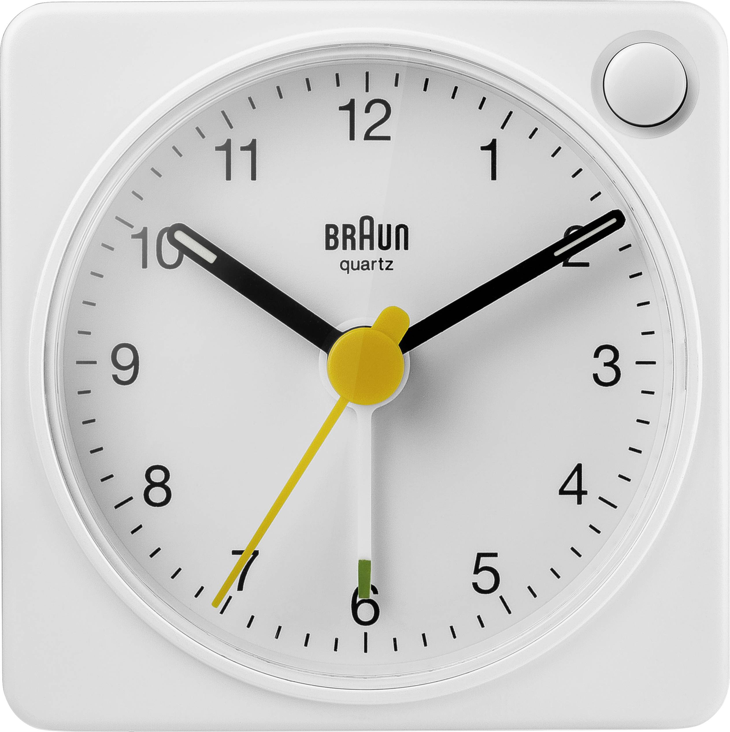 Horloge murale analogique en quartz Braun blanche affichant environ 10h10, avec une trotteuse jaune à 6 et un boîtier blanc carré.