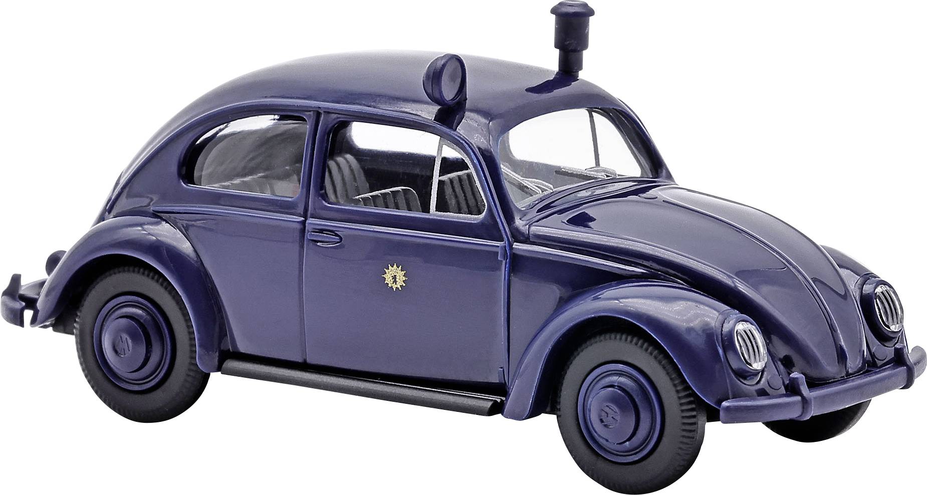 Voiture Volkswagen Beetle vintage bleu foncé présentée en vue latérale sur un fond blanc.
