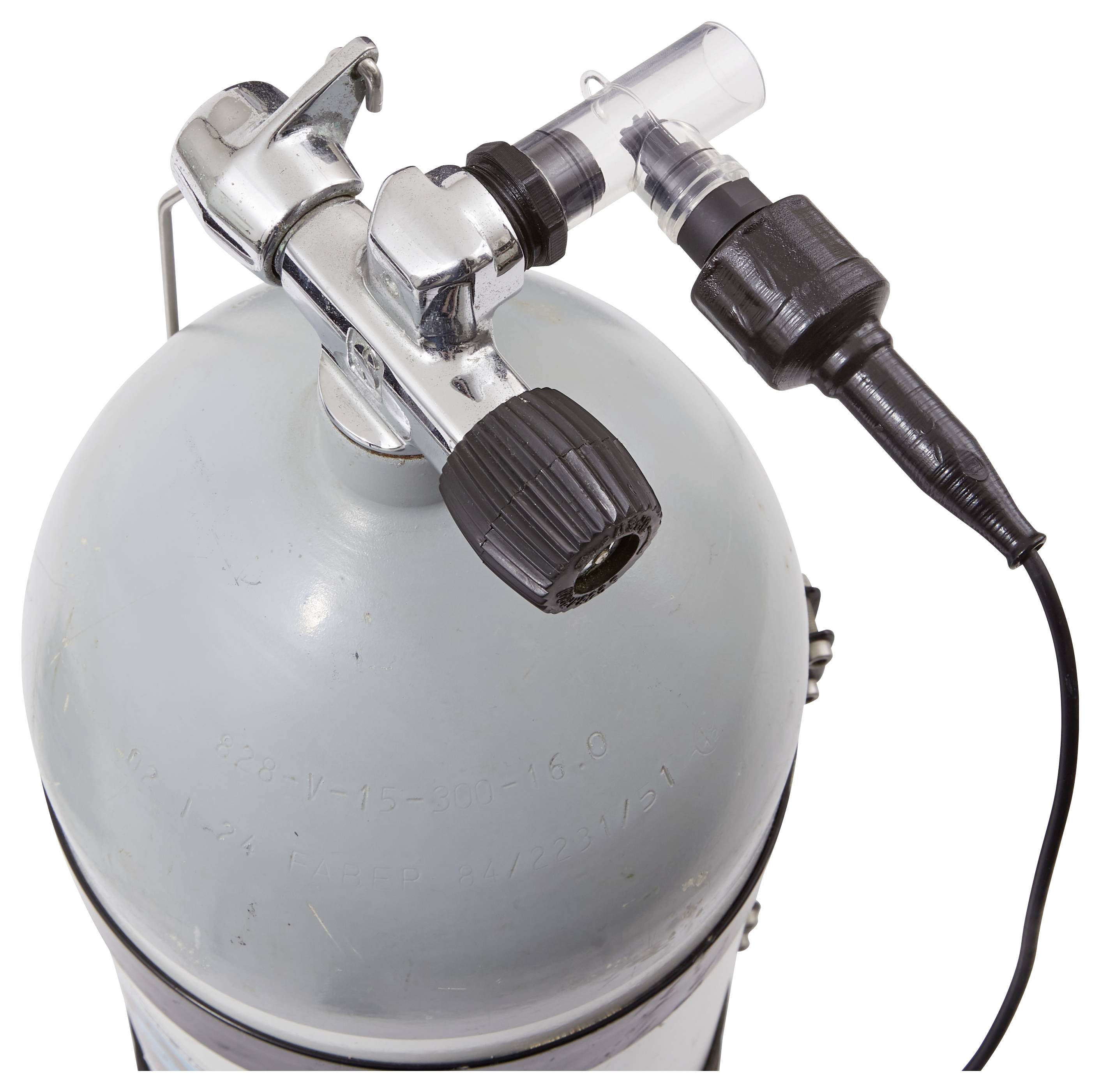 Scuba tank valve with regulator and connected black hose on a silver air cylinder.