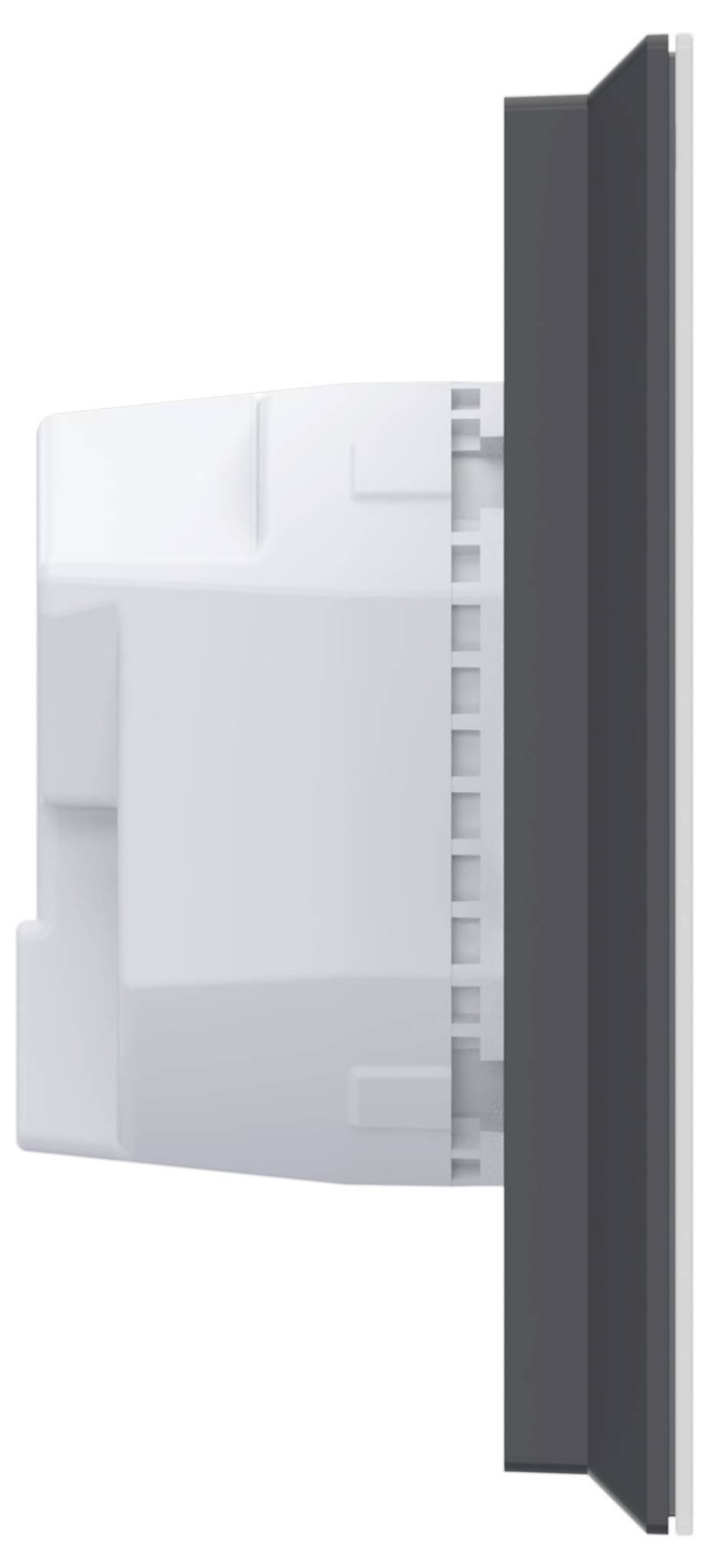 Vue latérale d'un appareil électrique blanc monté sur le mur, partiellement inséré dans un cadre ou support rectangulaire sombre.