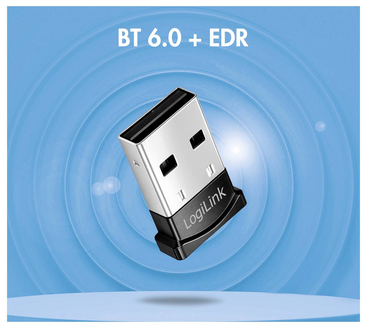 Image produit d'un adaptateur Bluetooth USB LogiLink étiqueté « BT 6.0 + EDR » sur un fond bleu.