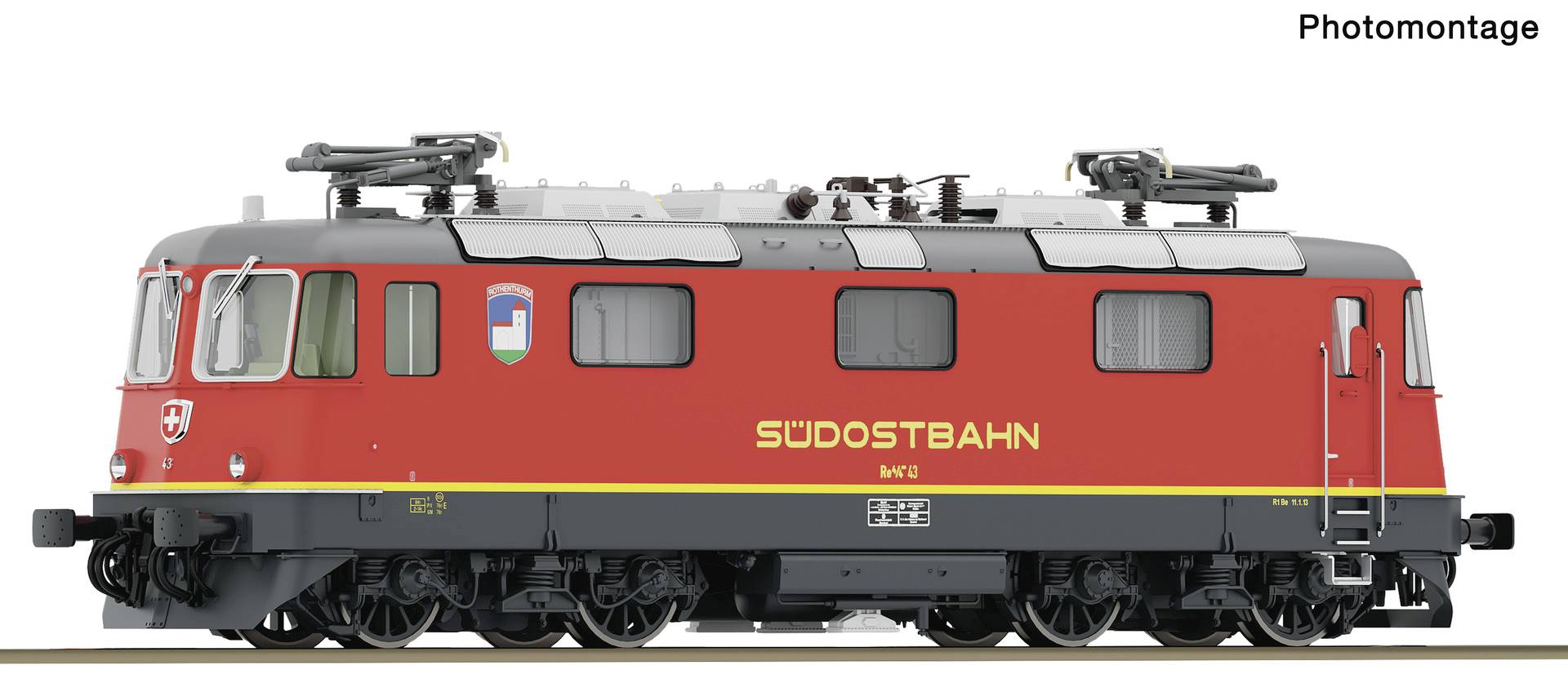 Locomotive électrique SBB SÜDOSTBAHN rouge présentée en vue latérale sur un fond blanc, étiquetée « Photomontage » dans le coin.