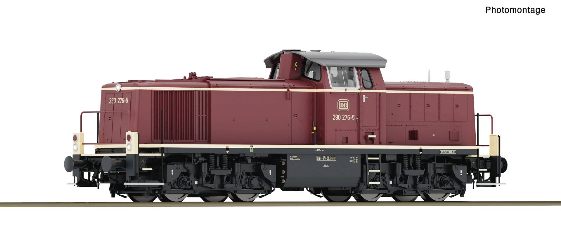Vue latérale d'une locomotive diesel bordeaux sur fond blanc, étiquetée « Photomontage » en haut à droite.