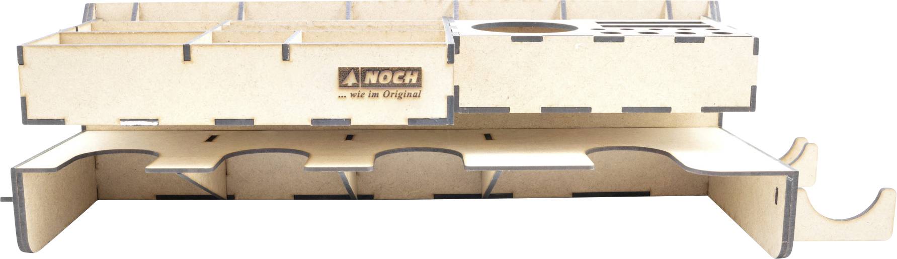 Boîte de rangement de style puzzle en bois clair avec compartiments imbriqués et poignées latérales, présentée ouverte pour révéler plusieurs sections.