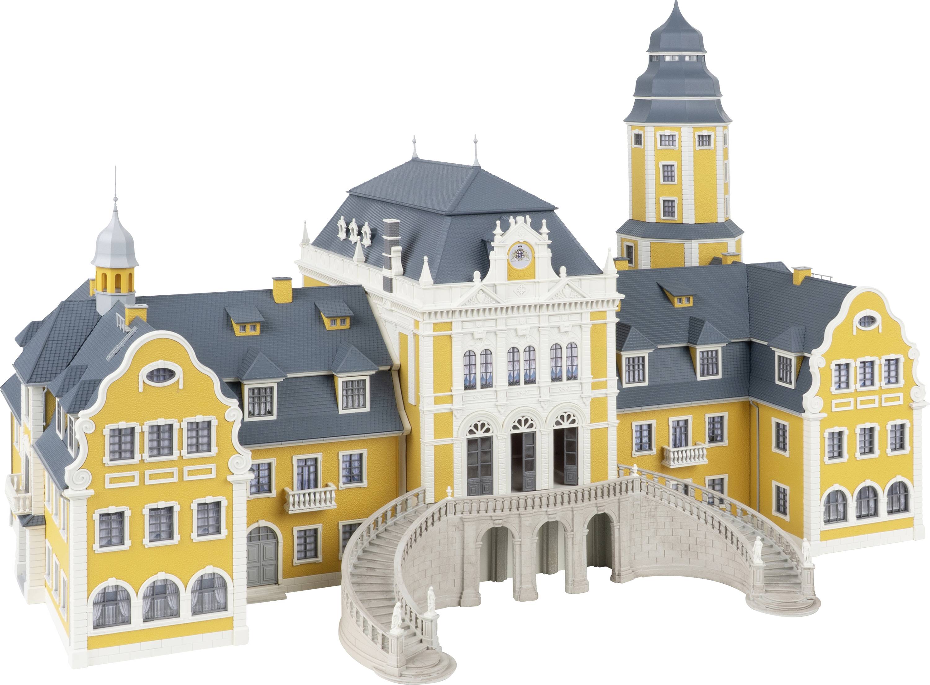 Illustration d'un palais ou château historique orné de jaune et blanc avec un escalier central, des tours et un toit mansardé.