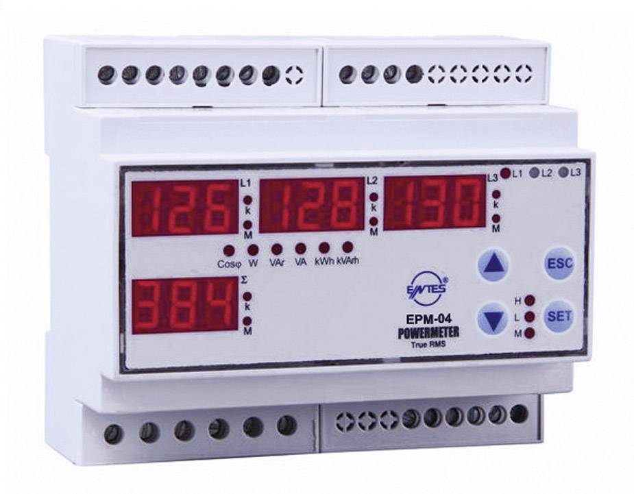 Un compteur de puissance numérique avec affichage LED indique des valeurs de tension de 126, 128 et 130 volts. L'appareil dispose de divers boutons de réglage.