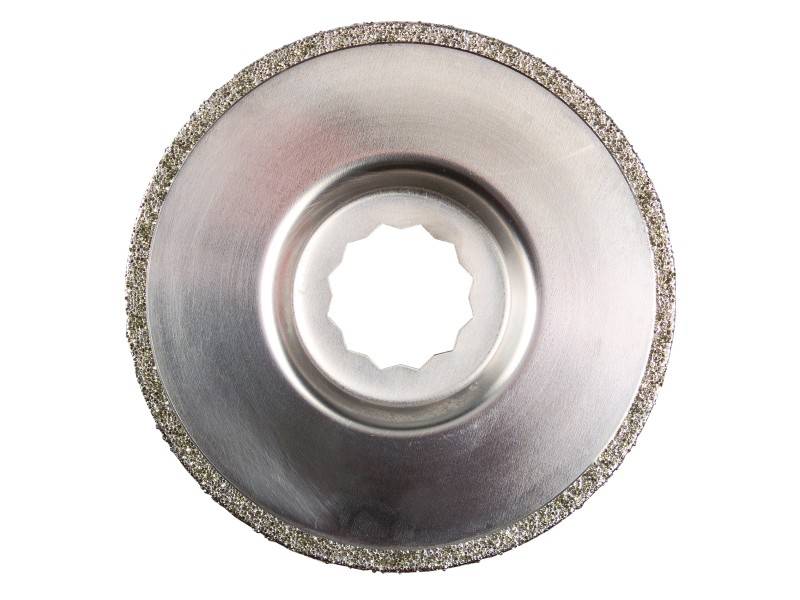 Outil métallique circulaire avec un trou dentelé au centre et un bord extérieur denté, probablement un disque de coupe.