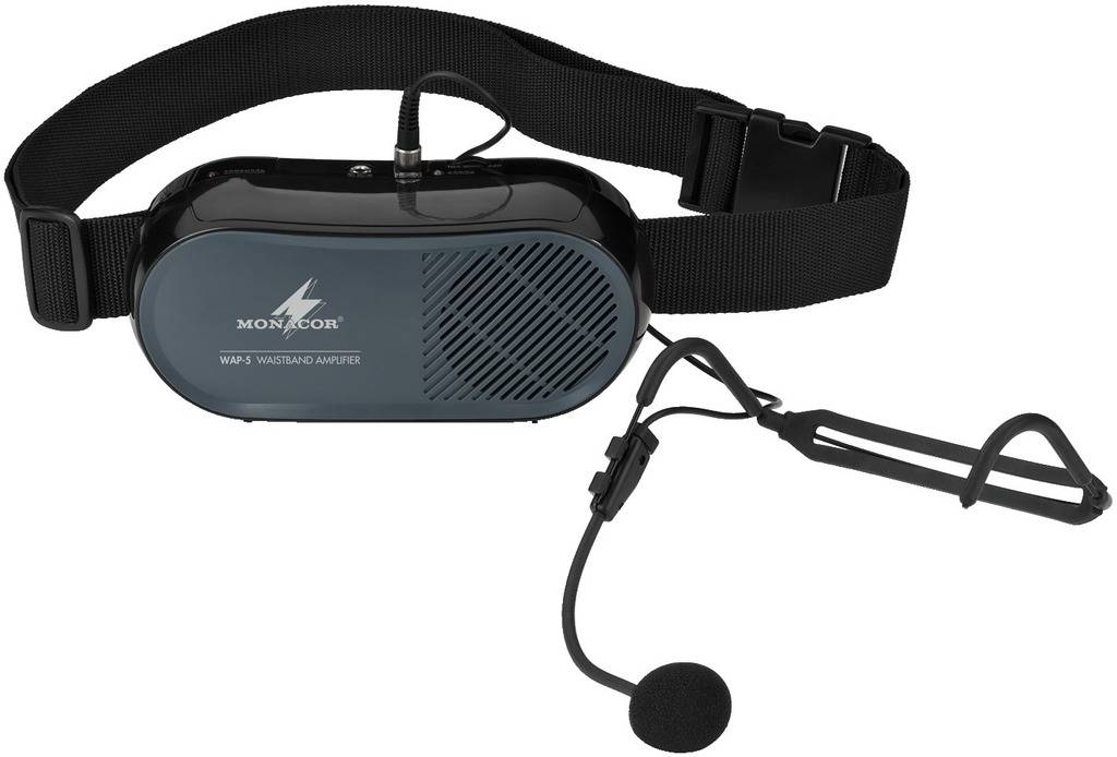 Amplificateur portable avec microphone, adapté aux allocutions personnelles. Appareil noir avec bandeau et microphone intégré.