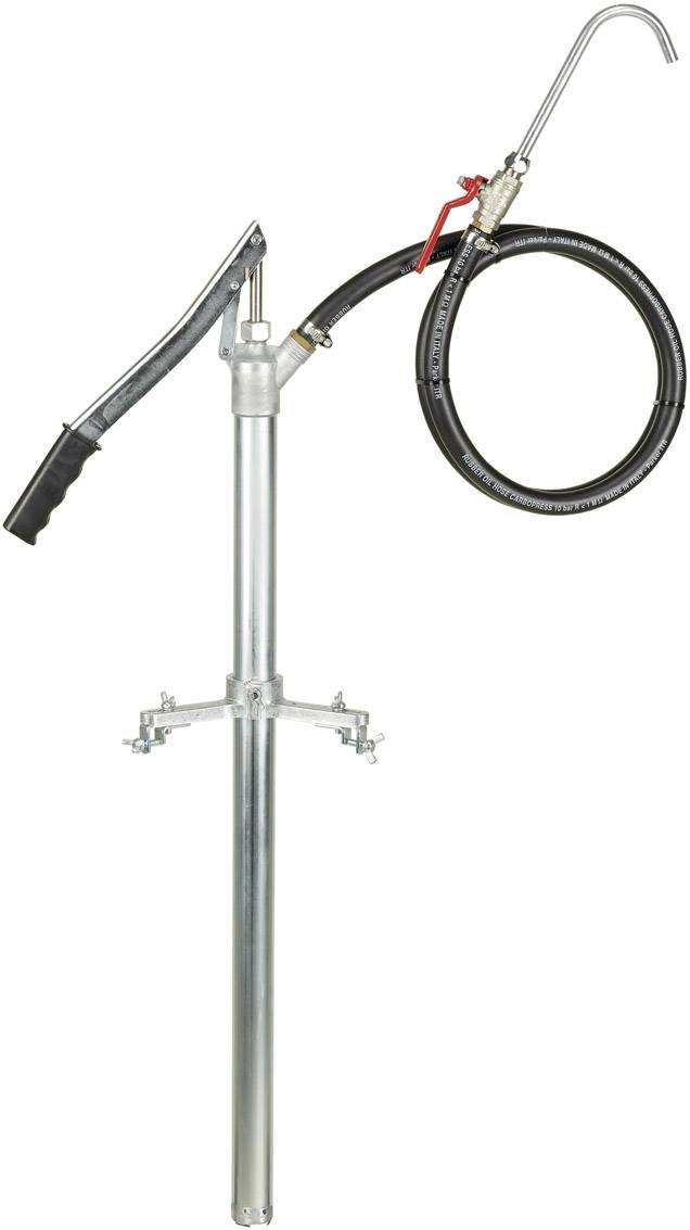 Une pompe manuelle en argent avec un tuyau noir, adaptée pour pomper des liquides à partir de contenants.