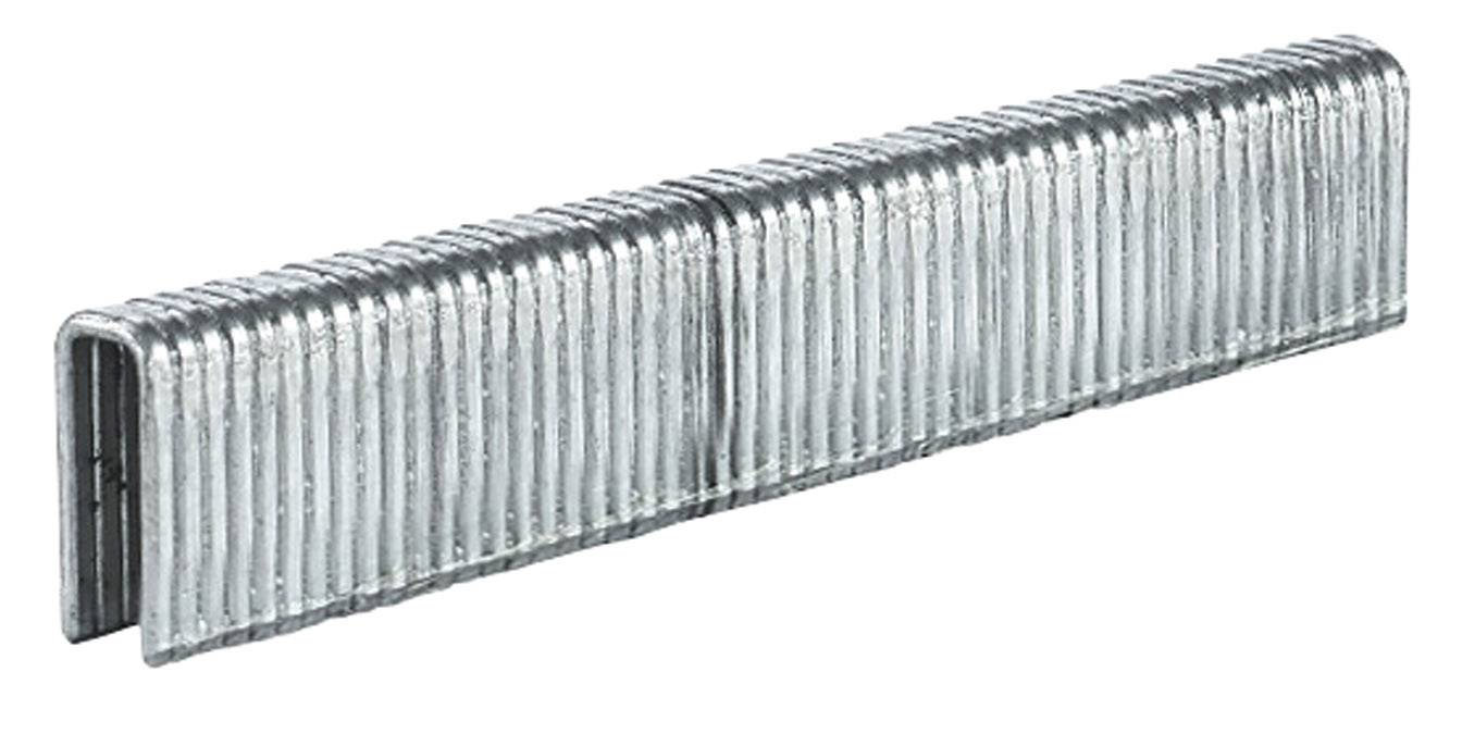 Une série d'agrafes métalliques utilisées pour les agrafeuses ou les pistolets à agrafes. Elles sont rectangulaires et argentées.