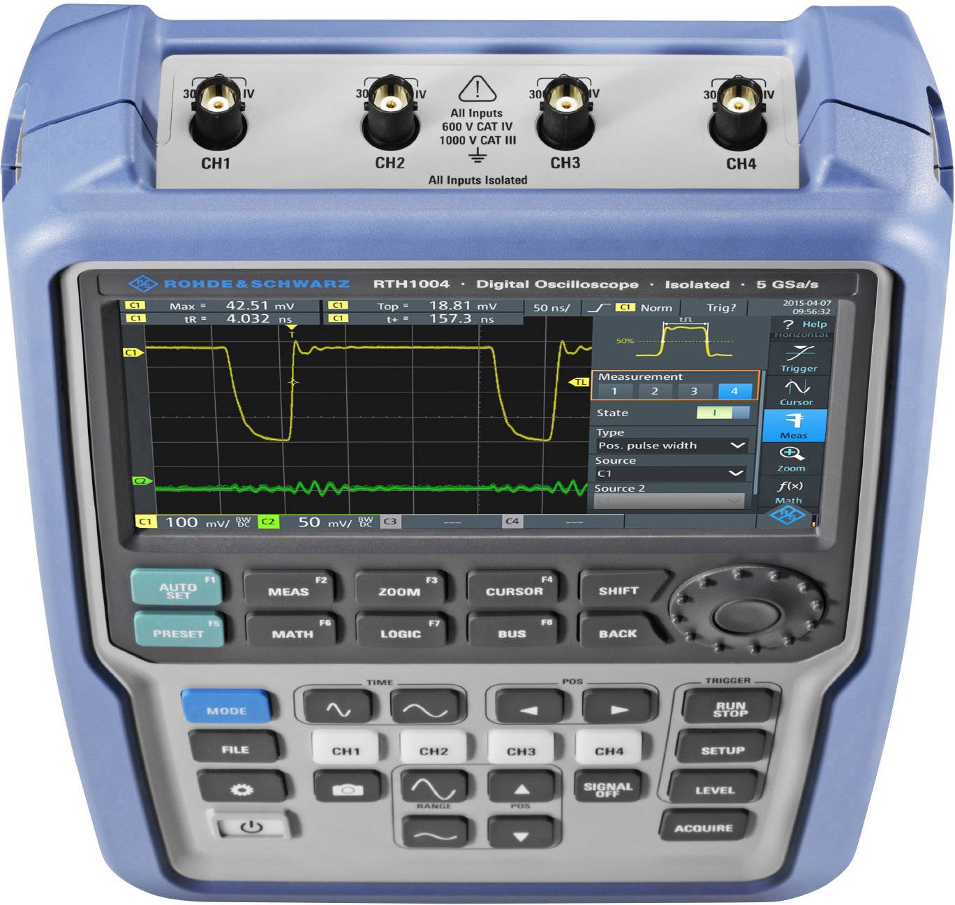 Oscilloscope numérique portable avec affichage couleur montrant une forme d'onde. Les valeurs de mesure et les boutons de commande sont clairement visibles.