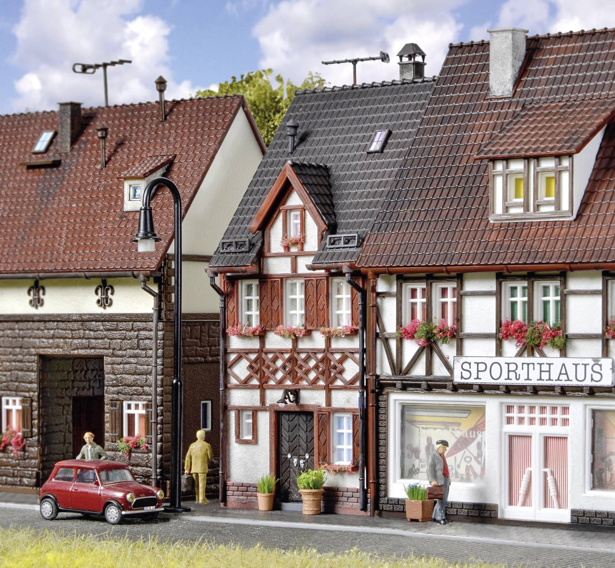 Vollmer 43673 H0 Maison à colombages Bahnhofstraße 17