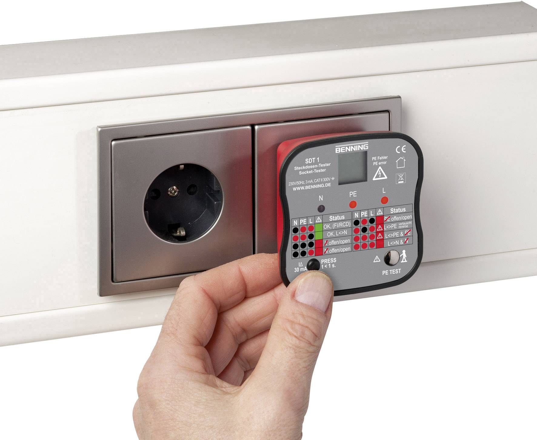 Testeur de prise Benning SDT 1 CAT III 300 V LED, LCD