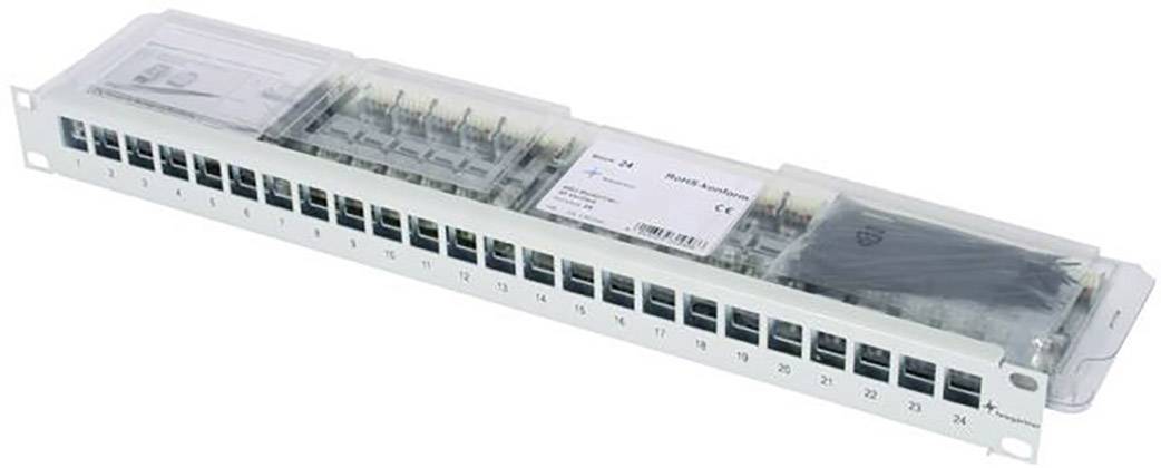Panneau de brassage avec 24 ports RJ45, numérotés de 1 à 24. Cache-poussière et étiquetage sur la face supérieure.