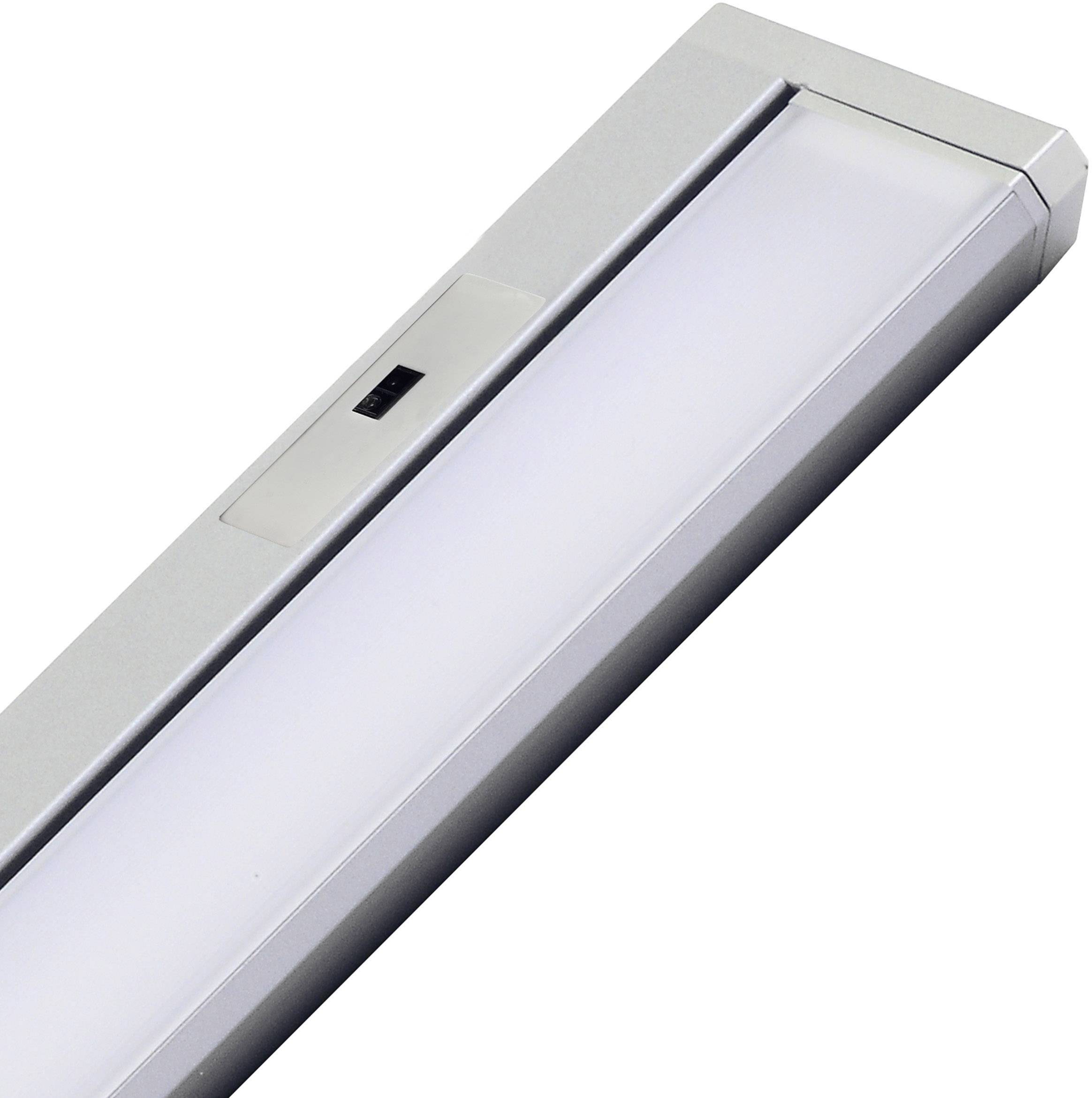 Barre lumineuse LED avec boîtier argenté, rectangulaire, et verre de couverture mat, adaptée à l'éclairage indirect ou comme éclairage d'accentuation.