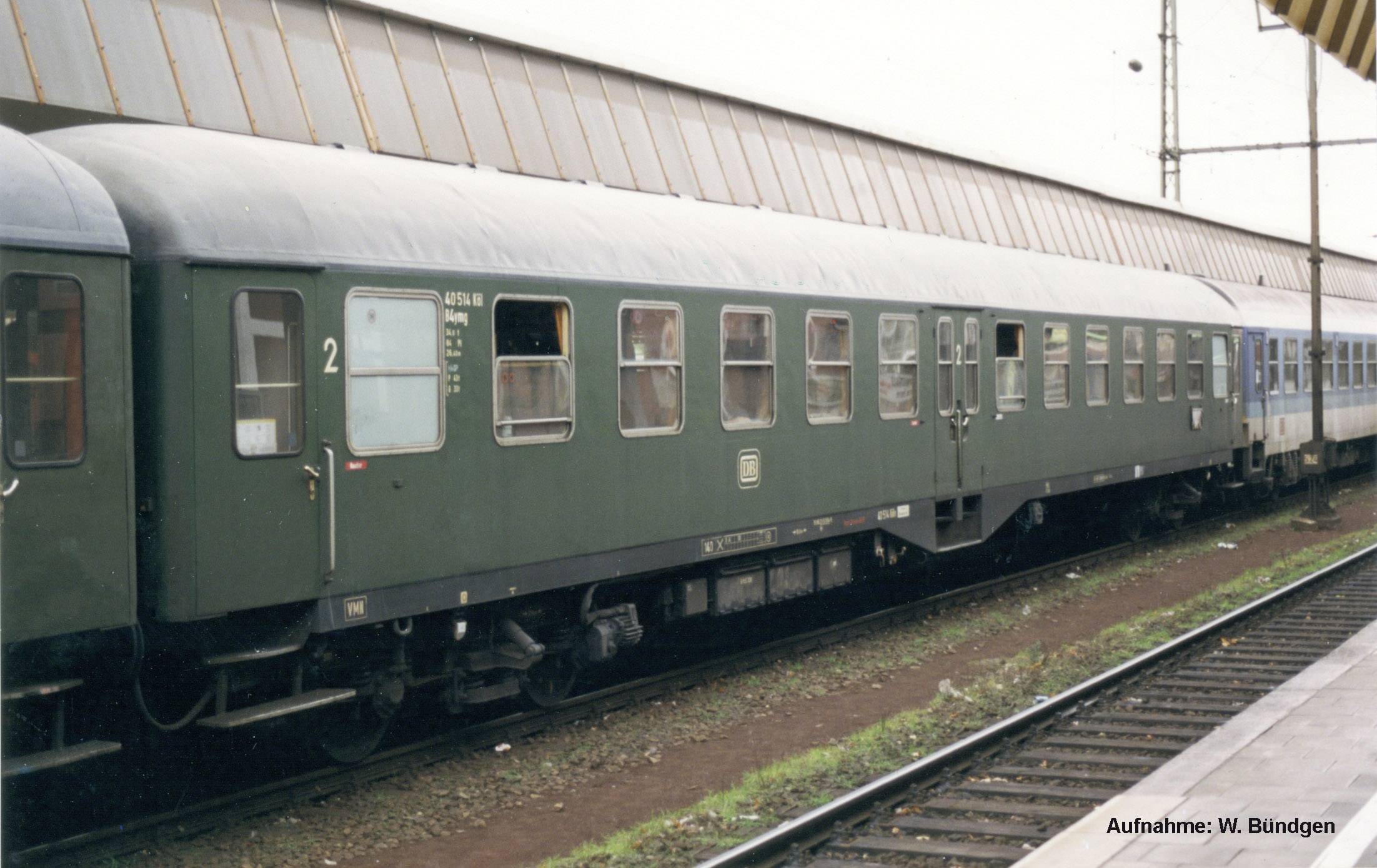 Piko H0 59680 Chariot d'entrée central H0 de la DB Bym 2. Classe