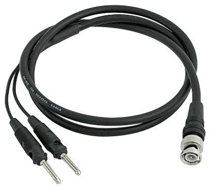 Câble BNC avec deux connecteurs, souvent utilisé pour la transmission de signaux vidéo ou audio.