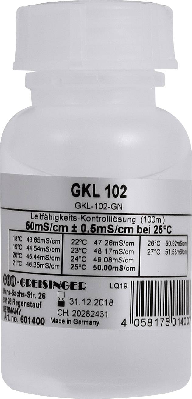 Une bouteille portant l'inscription 'GKL 102', une solution de contrôle de conductivité à 50 mS/cm ± 0,5 mS/cm à 25°C, informations du fabricant.