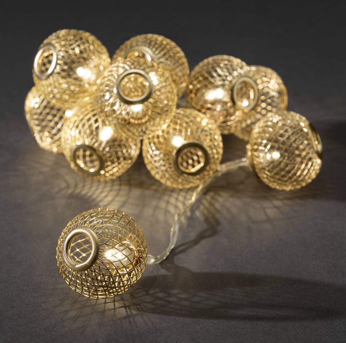 Konstsmide 3145-803 Guirlande lumineuse à motifs boules pour l'intérieur à pile(s) Nombre de lumière 10 LED blanc chaud Longueu
