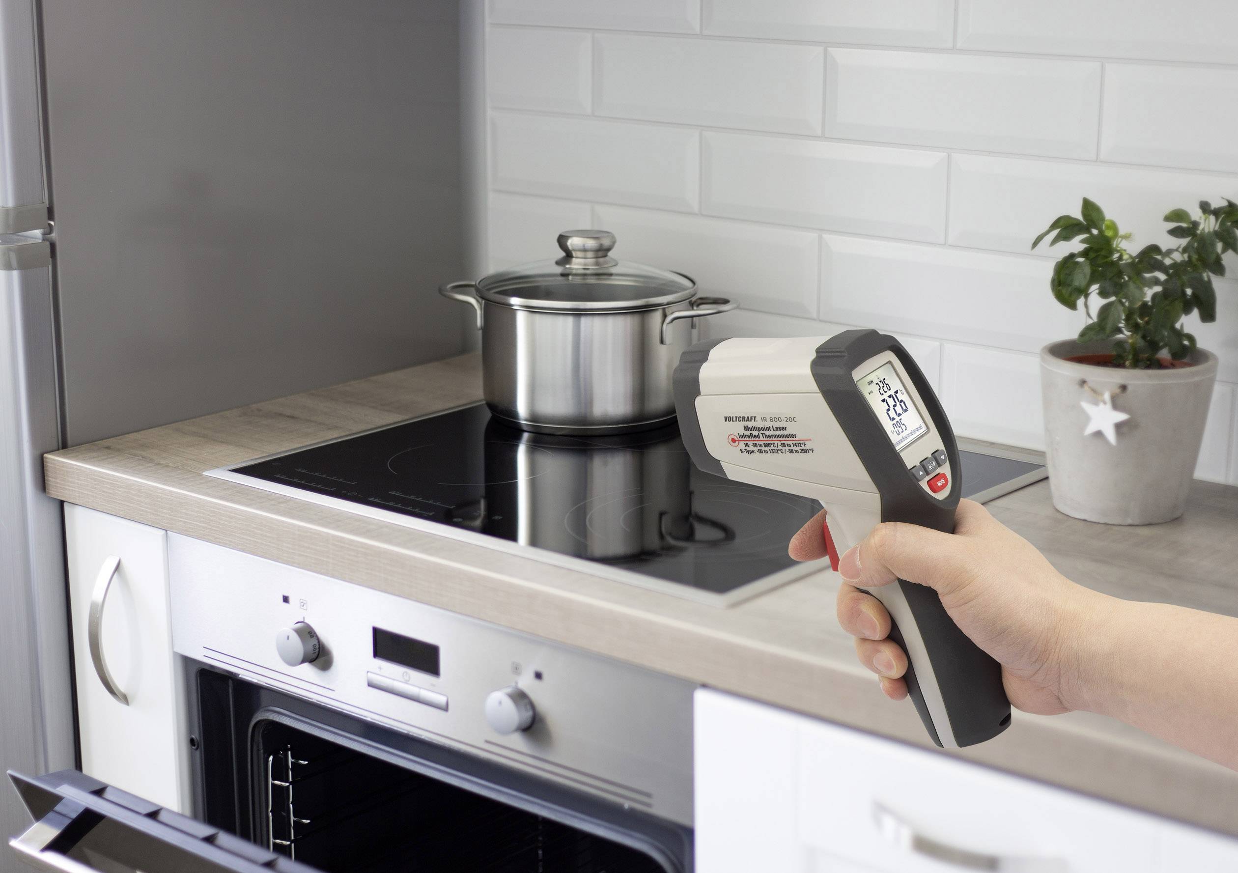 VOLTCRAFT IR 800-20C Thermomètre infrarouge Optique 20:1 -40 - +800 °C pyromètre