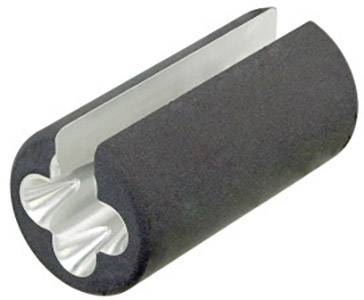 Un taille-crayon gris avec une lame métallique et une ouverture incurvée.