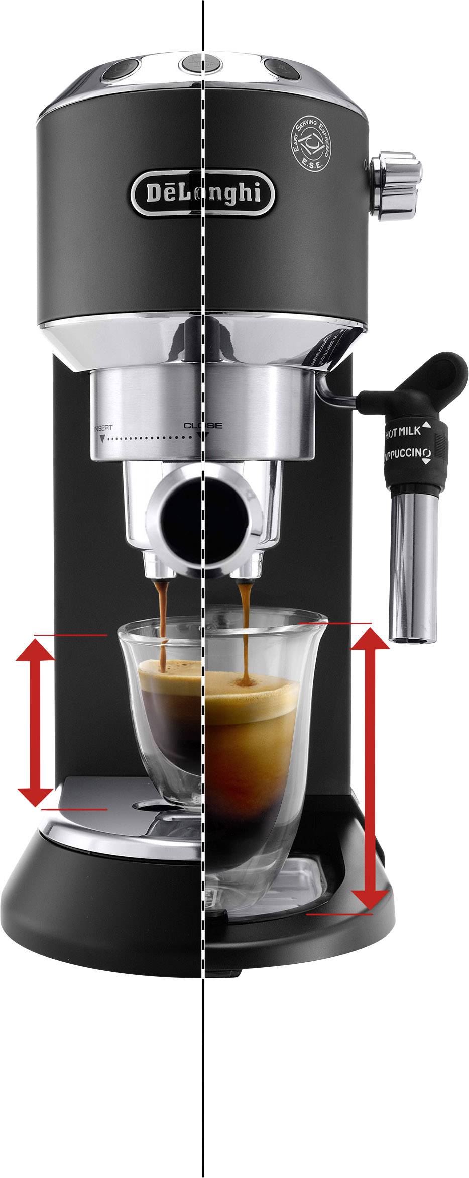 Machine à espresso De'Longhi avec boîtier noir ; montre un espresso coulant dans un verre. Des flèches rouges indiquent la réglabilité en hauteur.