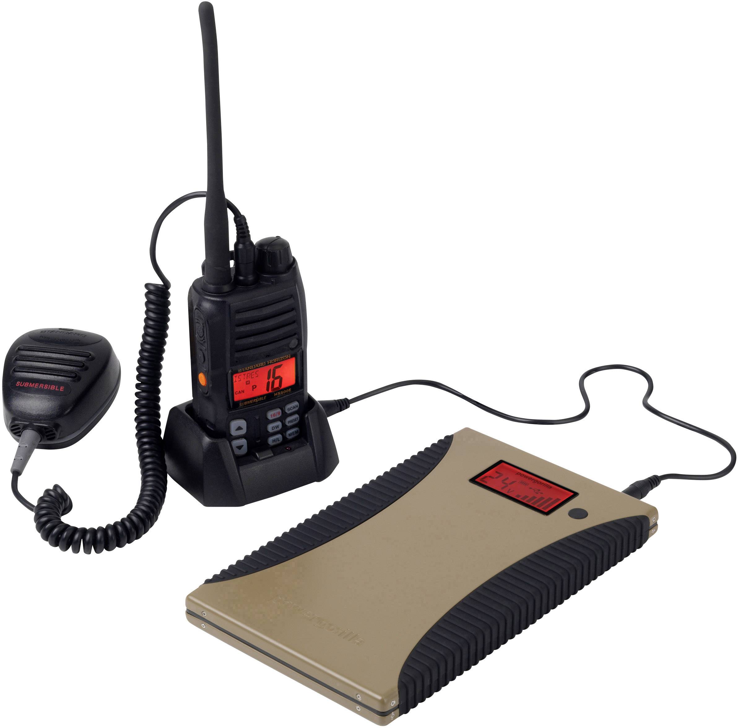 Appareil de communication avec chargeur connecté, affichant clairement la fréquence '16' sur un écran.