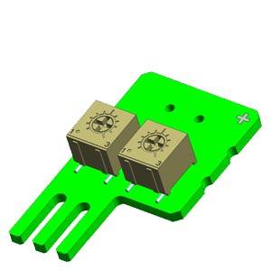 Carte électronique verte avec deux potentiomètres rotatifs de couleur beige, servant à la modulation des résistances électriques.