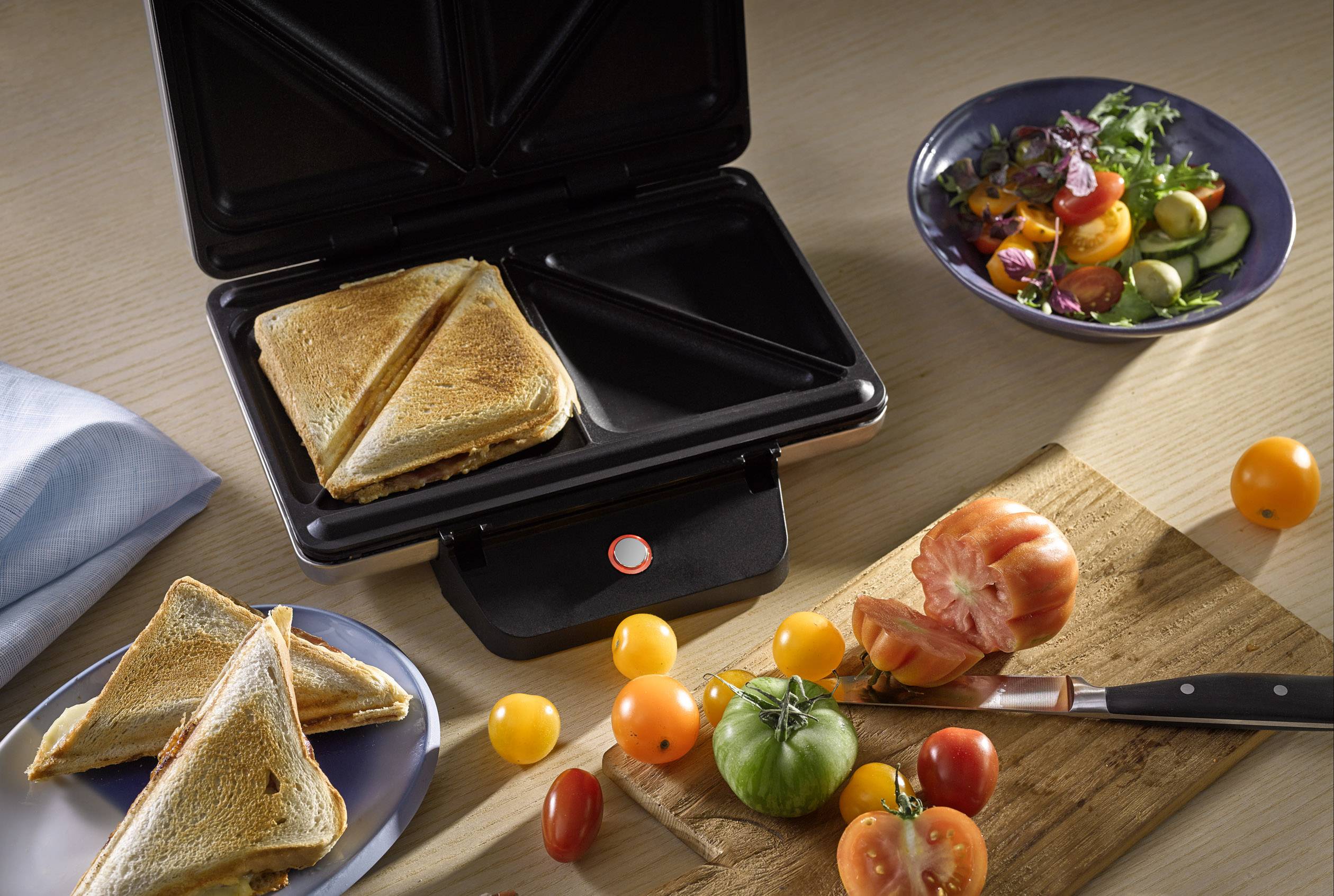 WMF 0415150011 Appareil à croque-monsieur argent, noir