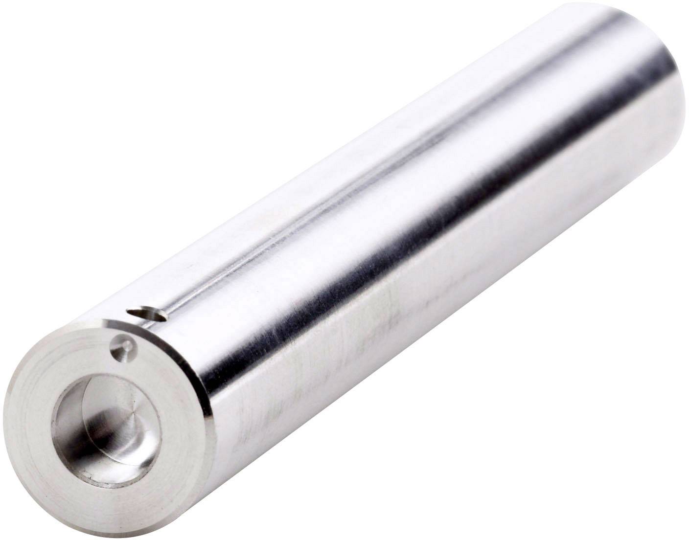 Tige cylindrique en métal avec un alésage précis et une fente latérale, poli brillant. Utilisée dans des applications mécaniques et des constructions.