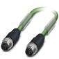 Câble Ethernet vert avec deux connecteurs RJ45 pour connexions réseau.