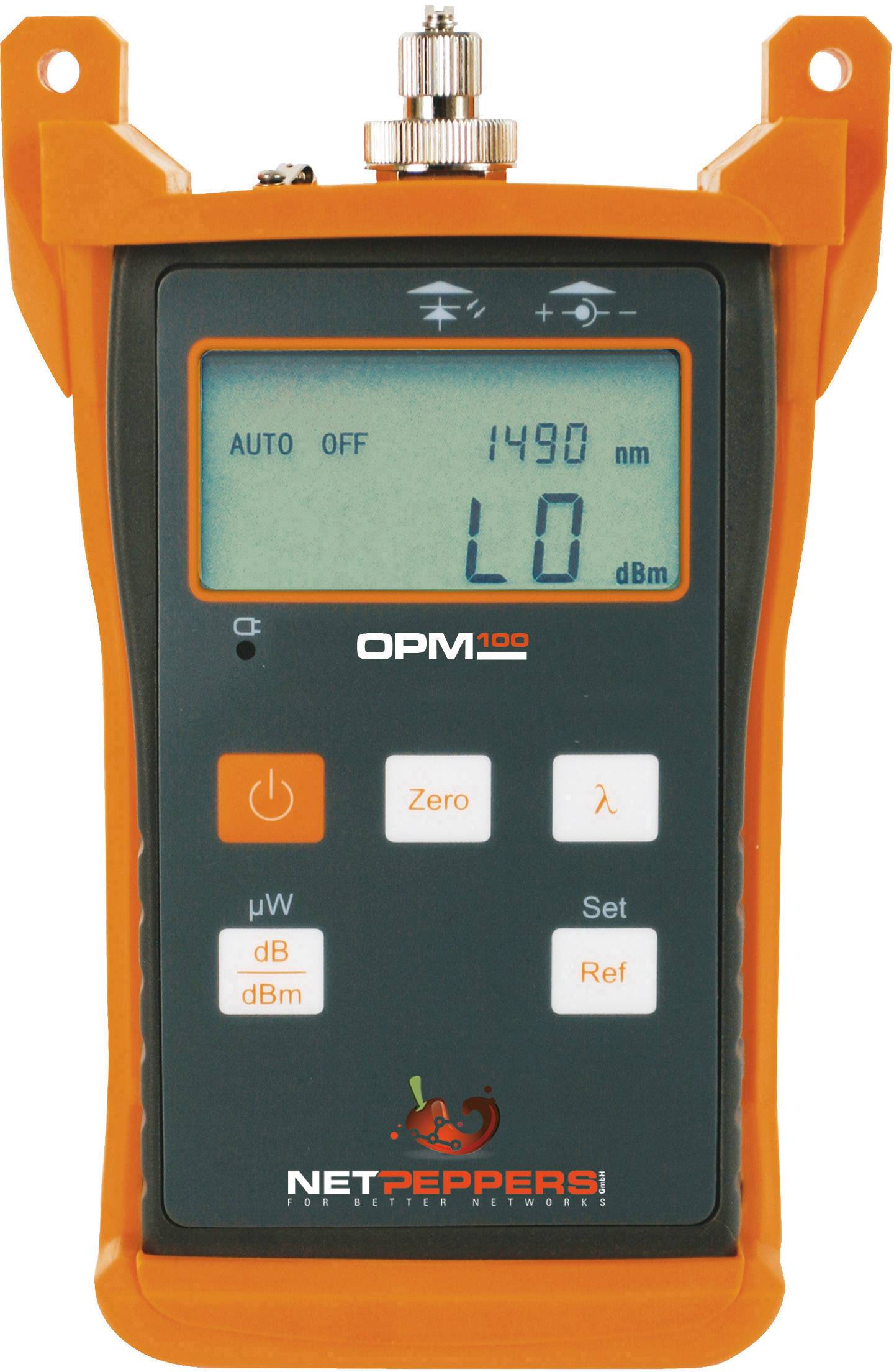 Un appareil de mesure de puissance optique avec un boîtier orange. L'écran affiche '1490 nm' et 'LO'. Des touches de réglage sont visibles.