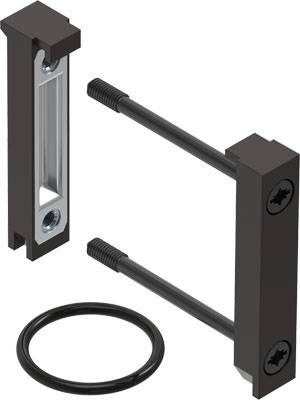 Un ensemble d'accessoires de montage comprenant deux supports noirs avec des vis et un joint torique. Adapté pour les travaux de fixation.