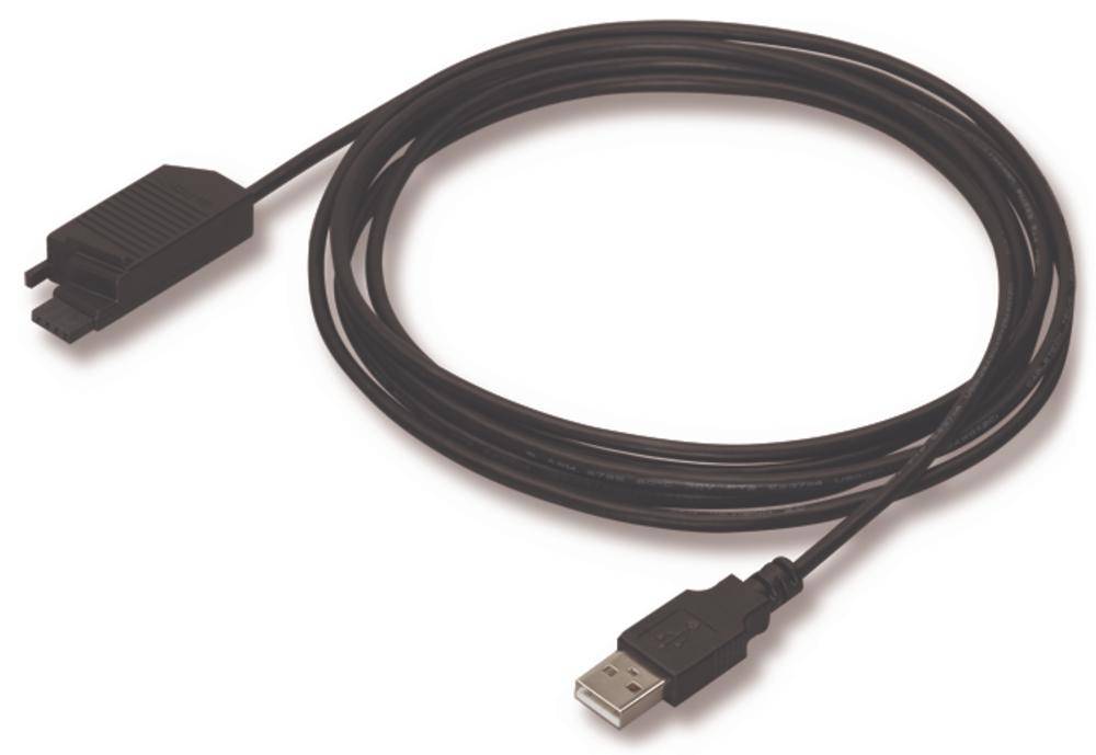 Un câble USB noir avec un connecteur carré d'un côté et un connecteur USB standard de l'autre côté.