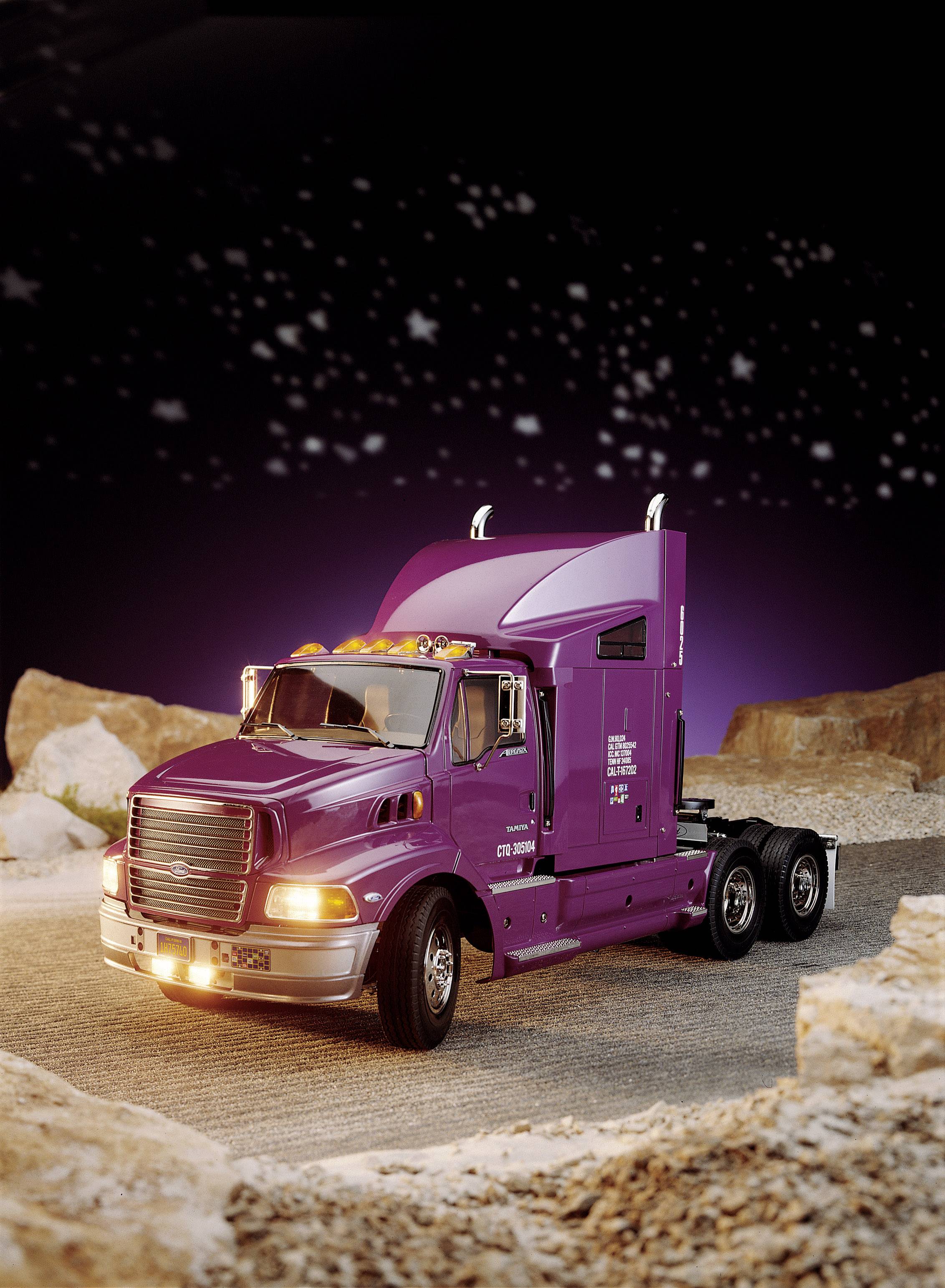 Camion RC électrique Tamiya Ford Aeromax 56309 kit à monter 1:14